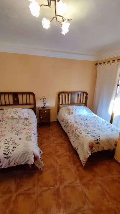 Casa Rural La Criva Crivillen Eksteriør billede