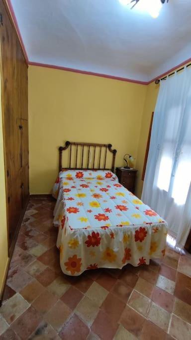 Casa Rural La Criva Crivillen Eksteriør billede